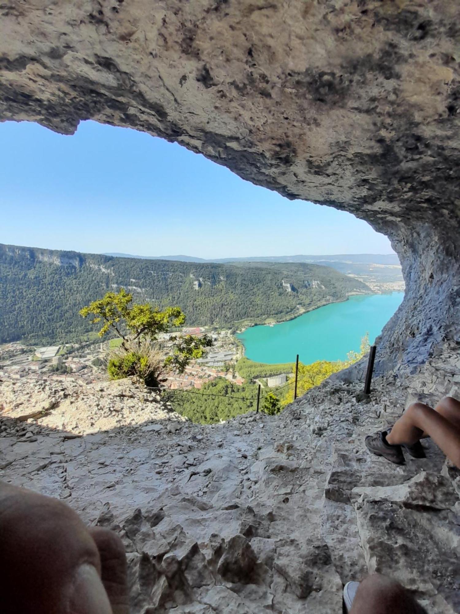 Chaleureux Appartement Nantua Buitenkant foto