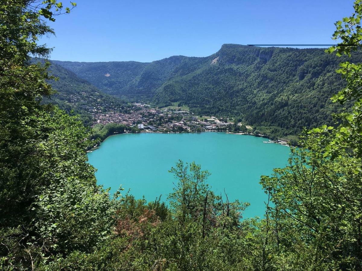 Chaleureux Appartement Nantua Buitenkant foto