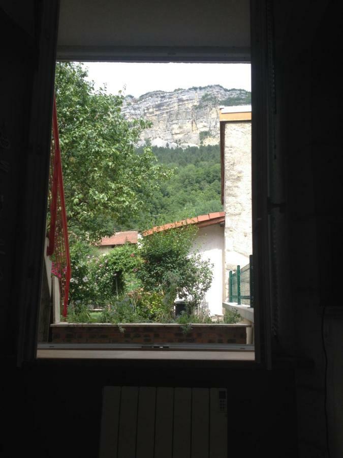 Chaleureux Appartement Nantua Buitenkant foto