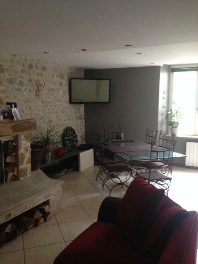 Chaleureux Appartement Nantua Buitenkant foto